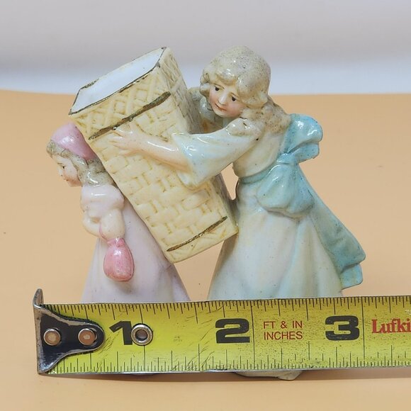 Vintage Ceramic Figurine Of Two Girls With Basket - Picture 11 of 12